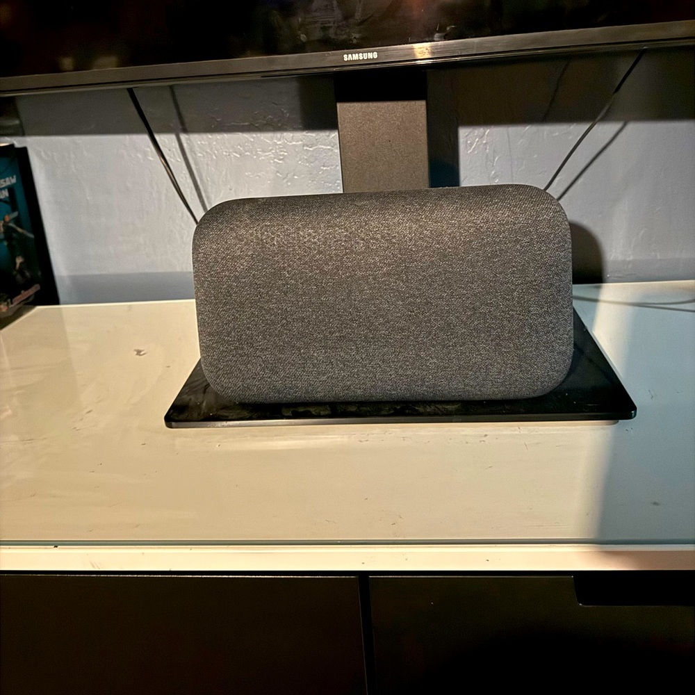 Google Home Max Speaker